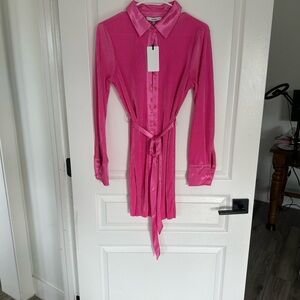 Ro & De Fuchsia Button Down Shirt